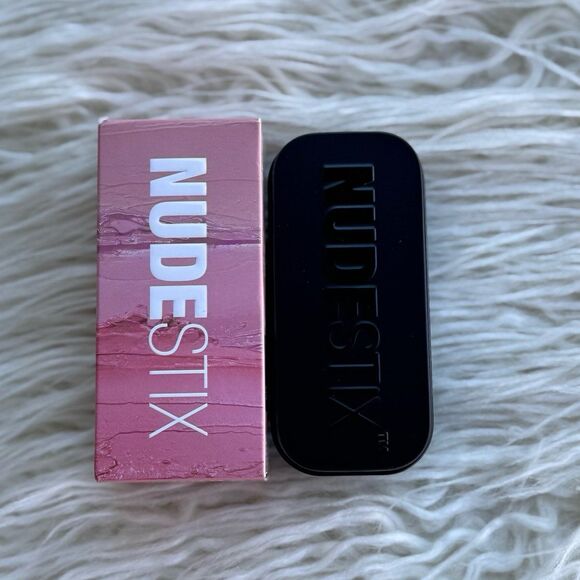Nudestix Mini Pink Nude Blush 3 Piece Kit - Picture 2 of 9